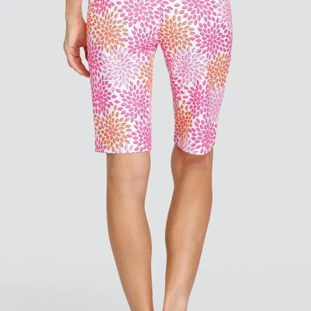 Tail Ladies Golf Tanner‎ Pull On Short Mosaic Petals Size 6 NWT